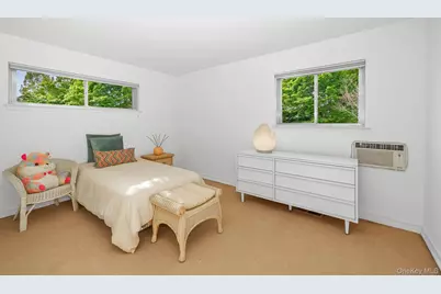 10 Rye Place, Commack, NY 11725 - Photo 15