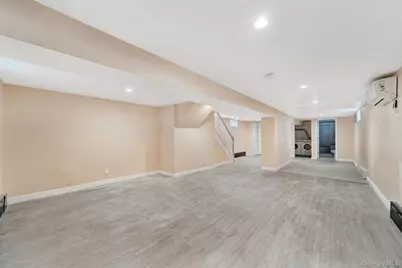 40 S 16 Street, New Hyde Park, NY 11040 - Photo 25