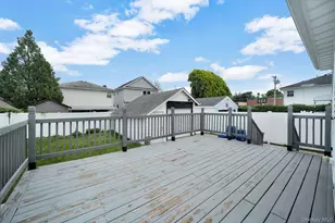 40 S 16th St, New Hyde Park, NY 11040 - Photo 29