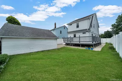 40 S 16 Street, New Hyde Park, NY 11040 - Photo 31