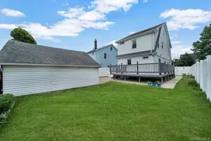40 S 16th St, New Hyde Park, NY 11040 - Photo 31