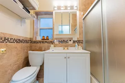 17 S 7th Avenue, Mount Vernon, NY 10550 - Photo 17
