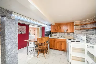 17 S 7th Avenue, Mount Vernon, NY 10550 - Photo 33