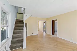 36 Lakeview Ct, Ronkonkoma, NY 11779 - Photo 5