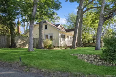 36 Lakeview Court, Ronkonkoma, NY 11779 - Photo 27