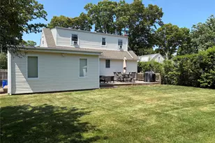 62 Pell Ave, North Babylon, NY 11703 - Photo 3