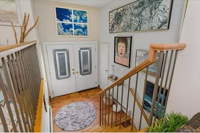 31 Regent Drive, Long Beach, NY 11561 - Photo 3
