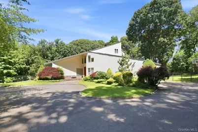 29 Amber Lane, Oyster Bay, NY 11771 - Photo 5
