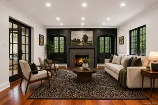 87 Bellows Ln, Manhasset, NY 11030 - Photo 3