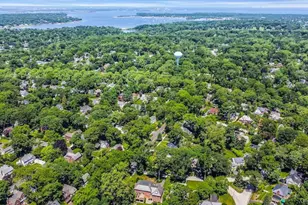 87 Bellows Ln, Manhasset, NY 11030 - Photo 19