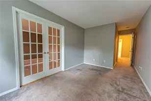 31 Cranberry Cir, Medford, NY 11763 - Photo 15