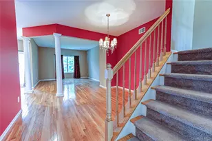 31 Cranberry Cir, Medford, NY 11763 - Photo 7