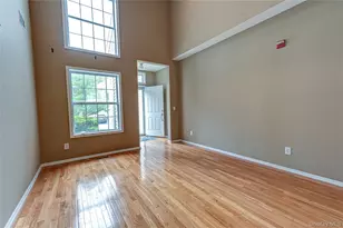 31 Cranberry Cir, Medford, NY 11763 - Photo 3