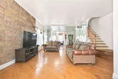 224 E 55th Street, Brooklyn, NY 11203 - Photo 3