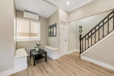 735 E 211th Street, Bronx, NY 10467 - Photo 11