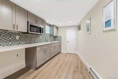 735 E 211th Street, Bronx, NY 10467 - Photo 21