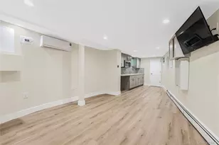 735 E 211th St, Bronx, NY 10467 - Photo 19