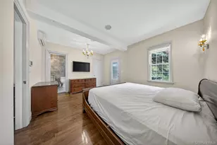 32-15 Murray Ln, Flushing, NY 11354 - Photo 15