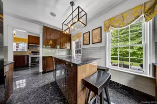 32-15 Murray Ln, Flushing, NY 11354 - Photo 11