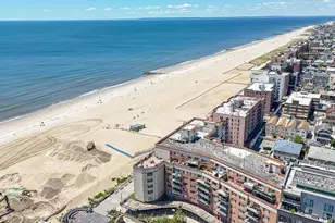 136 Beach 117th St, Rockaway Park, NY 11694 - Photo 5