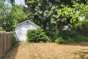 21 Marple Rd, Poughkeepsie, NY 12603 - Photo 9