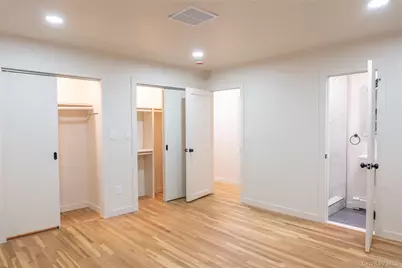 64 Lincoln Avenue, Mastic Beach, NY 11951 - Photo 25