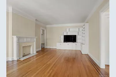 2 Westchester Avenue #4J, White Plains, NY 10601 - Photo 5