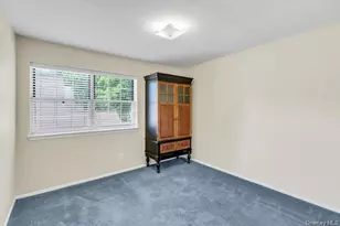 112 Dorado Ct S, Middle Island, NY 11953 - Photo 29