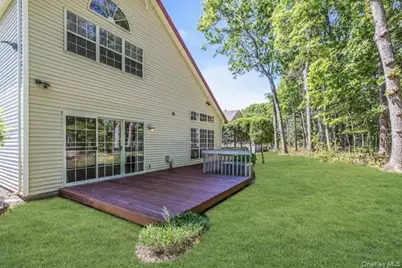 112 Dorado Court S, Middle Island, NY 11953 - Photo 37