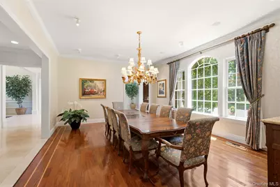 7 Fairway Court, Upper Brookville, NY 11771 - Photo 9