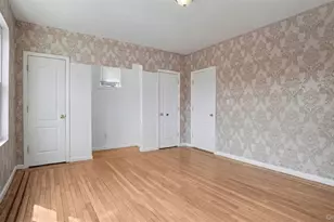 937 E 225th St, Bronx, NY 10466 - Photo 9