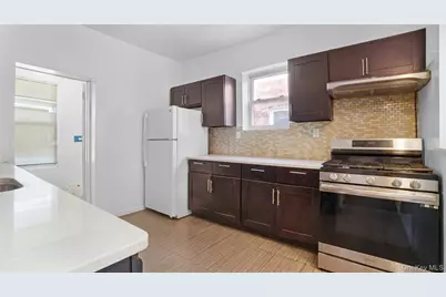 937 E 225th Street, Bronx, NY 10466 - Photo 21