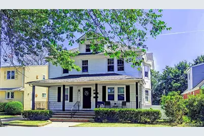 344 Roslyn Ave, Carle Place, NY 11514 - Photo 1