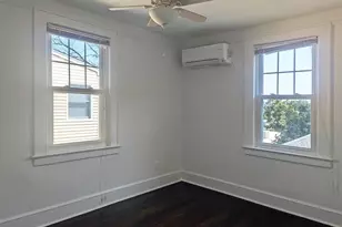 344 Roslyn Ave, Carle Place, NY 11514 - Photo 11