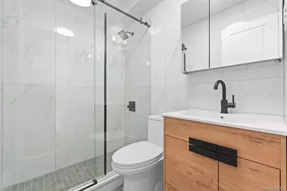 83-32 159 Street, Jamaica, NY 11432 - Photo 11