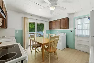 1090 South Dr, Merrick, NY 11566 - Photo 7