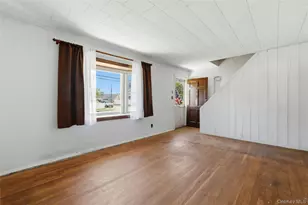 1090 South Dr, Merrick, NY 11566 - Photo 5