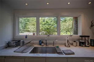 215 Lane Gate Rd, Cold Spring, NY 10516 - Photo 11