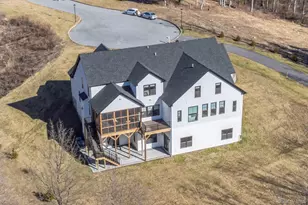 6 Conifer Ct, Poughkeepsie, NY 12603 - Photo 41