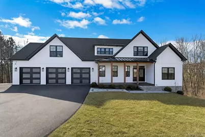 6 Conifer Court, Poughkeepsie, NY 12603 - Photo 1