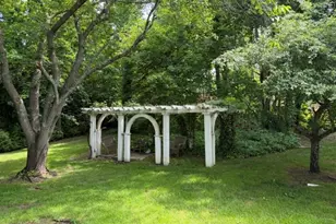 247 Barrett Rd, Lawrence, NY 11559 - Photo 15