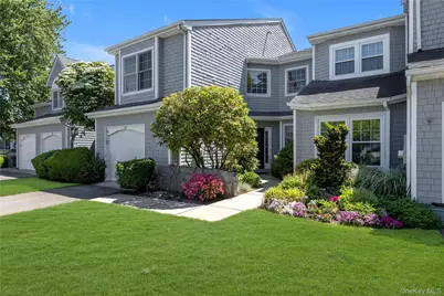 38 Lakebridge Drive S, Kings Park, NY 11754 - Photo 29