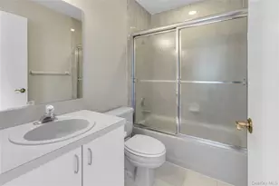 38 Lakebridge Dr S, Kings Park, NY 11754 - Photo 23
