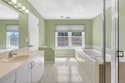 38 Lakebridge Drive S, Kings Park, NY 11754 - Photo 19