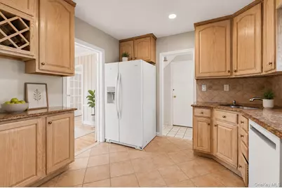 530 Washington Boulevard, Long Beach, NY 11561 - Photo 21