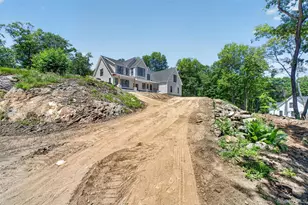 1349 Hanover St, Yorktown Heights, NY 10598 - Photo 5