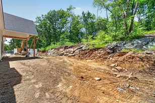 1349 Hanover St, Yorktown Heights, NY 10598 - Photo 7