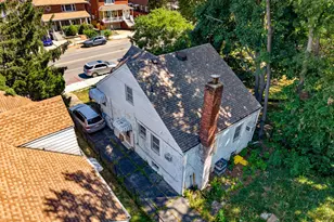 185-06 64th Ave, Fresh Meadows, NY 11365 - Photo 5