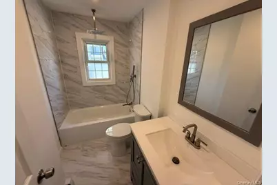 322 N Virginia Avenue, Massapequa, NY 11758 - Photo 7