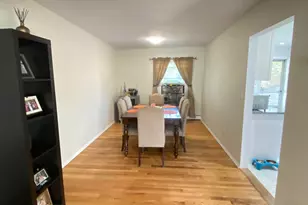 34 Inwood Rd, Port Washington, NY 11050 - Photo 3